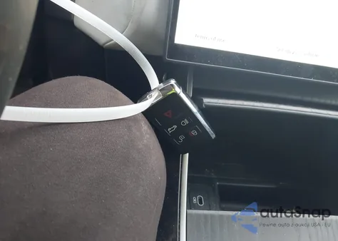 2025 Land Rover Range Rover Velar P250 Dynamic Se z USA, uszkodzony, nr VIN SALYL2EX1SA393637